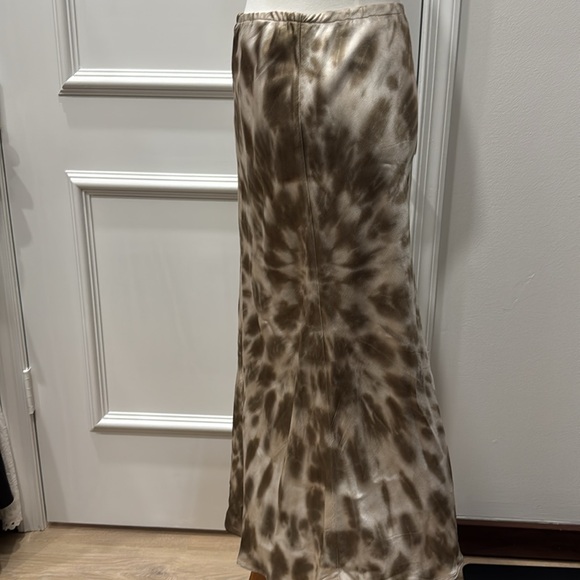 River + Sky Maxi Skirt- Tie Dye Brown and beige print. Size Medium - Picture 3 of 5